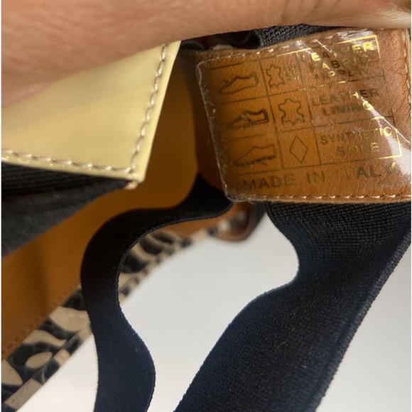 Fendi Carioca Zebra Wedge Sandals Size 38 - Picture 14 of 14